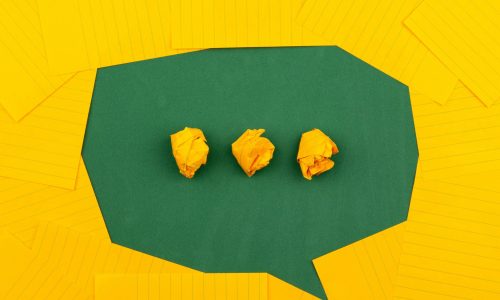 Lexique pour diriger un comédien voix-off